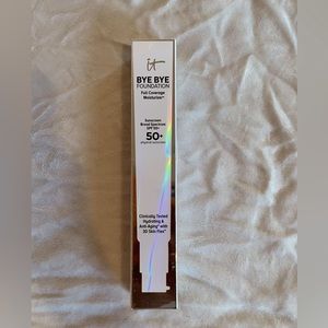It bye bye foundation full coverage moisturizer light